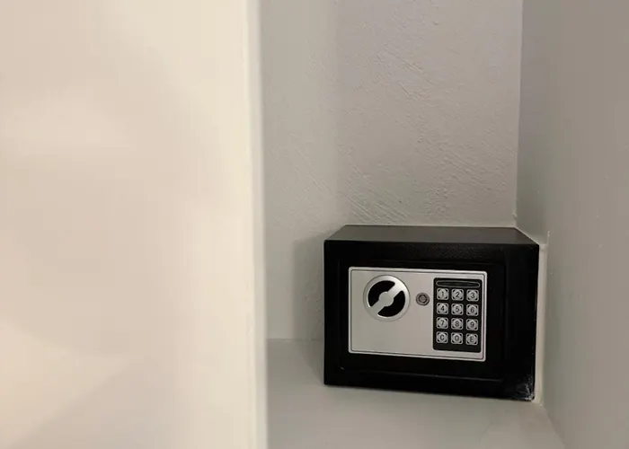 Inside Paros * Naousa (Paros)